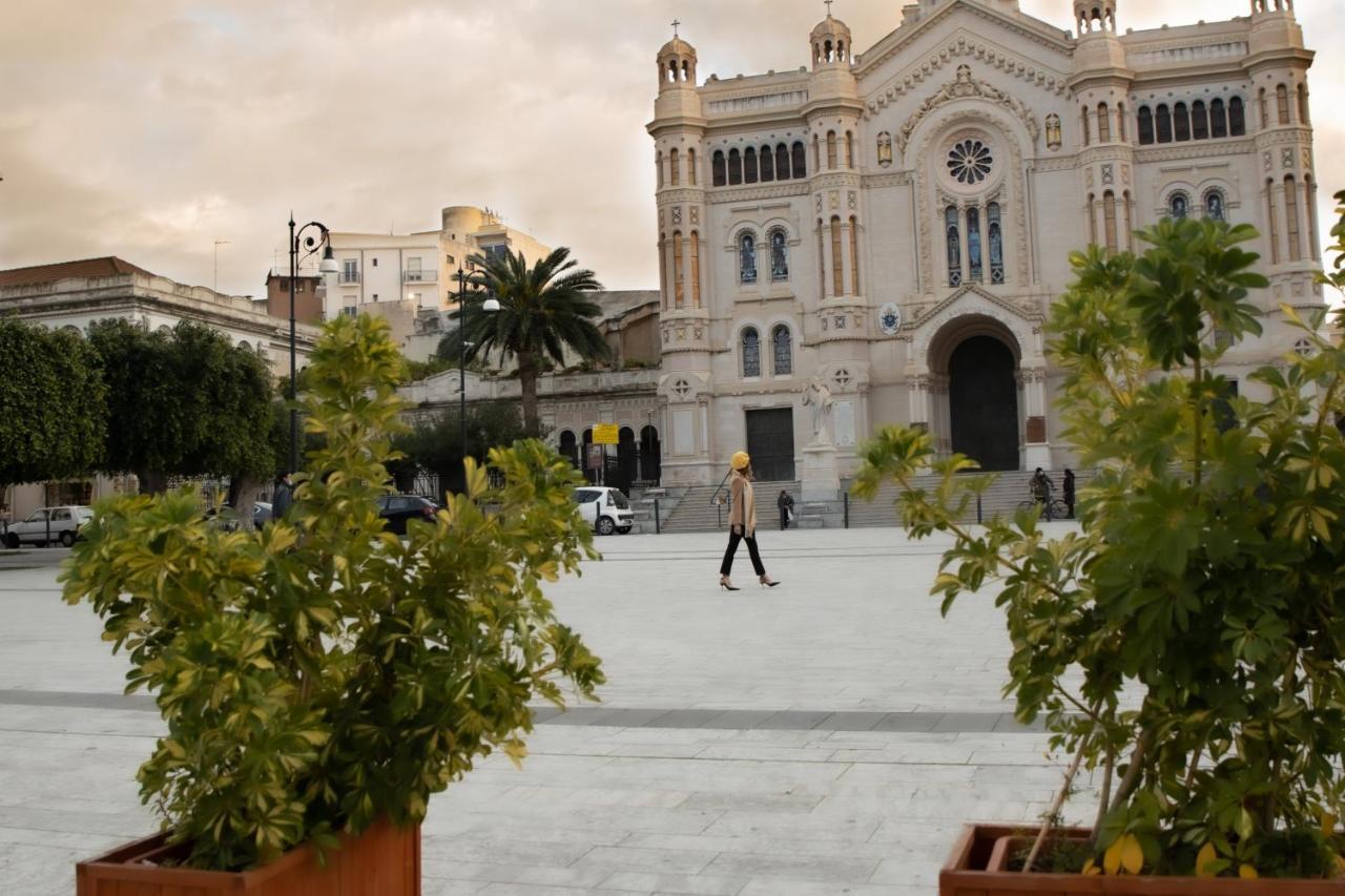 Xenia Luxury Rooms Reggio di Calabria Luaran gambar